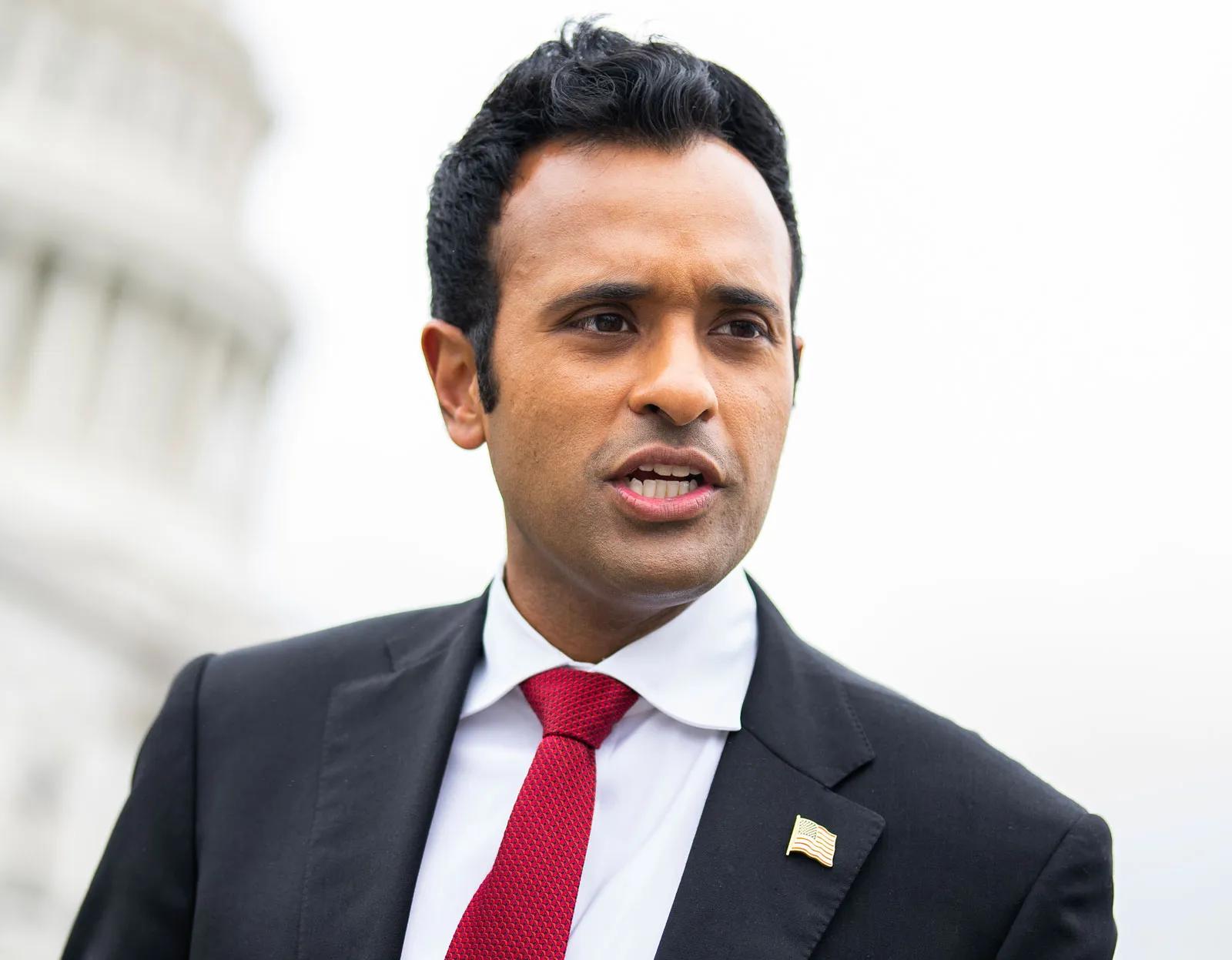 Vivek Ramaswamy Signals Major Cuts to U.S. Government Jobs